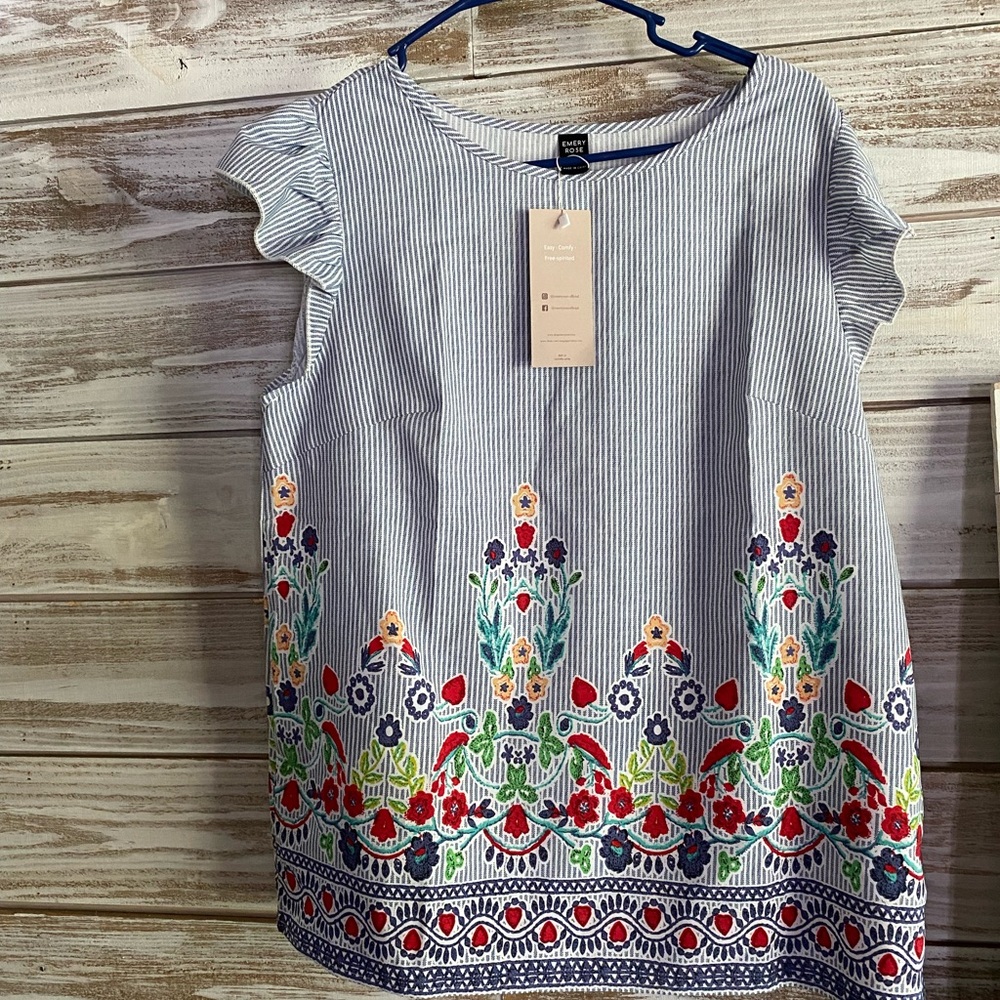 NWT Emory Rose top